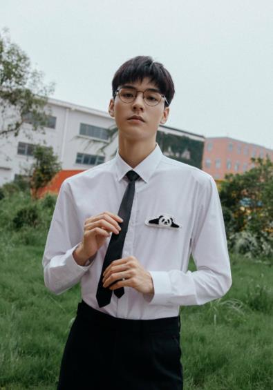 龚俊最新爆料新闻视频,揭秘演艺圈幕后真相，独家视频大公开！  第1张